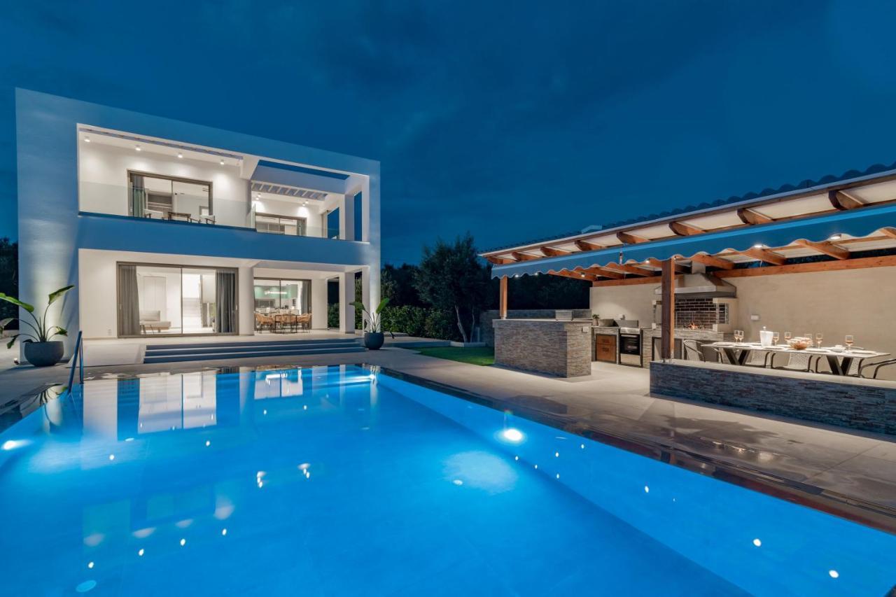 Antonia Villa Kalipádhon Esterno foto